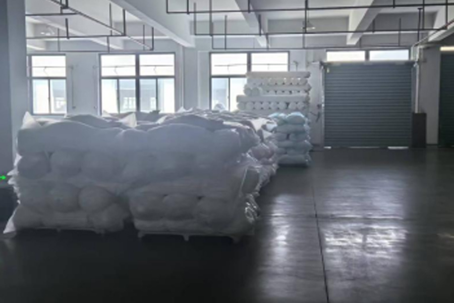 Szürke szövet gyártási és szállítási terület